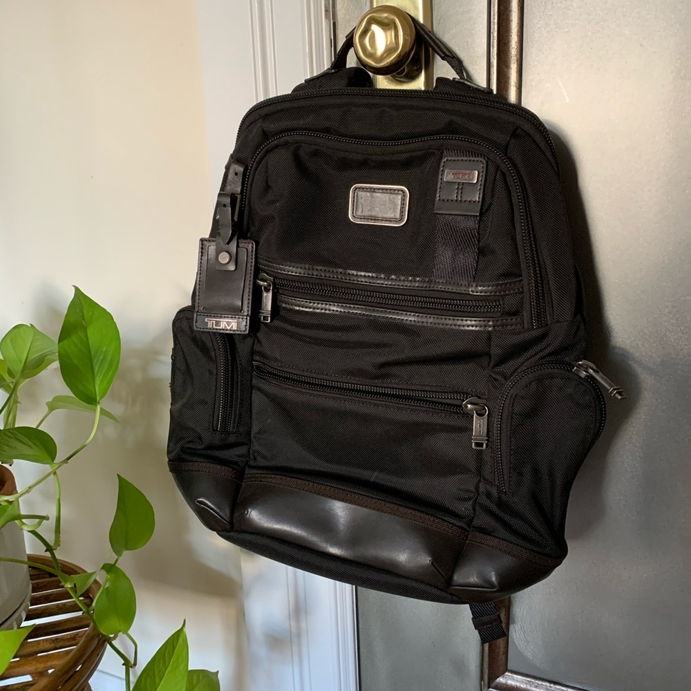 Tumi Alpha Bravo Knox Men’s Backpack